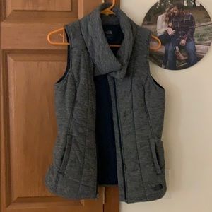 Northface vest women’s
